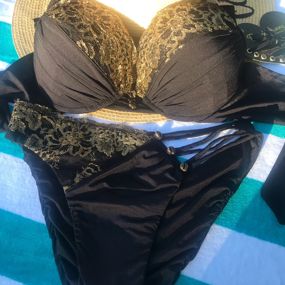 NWT beach bunny bikini big girls don’t cry XL/L